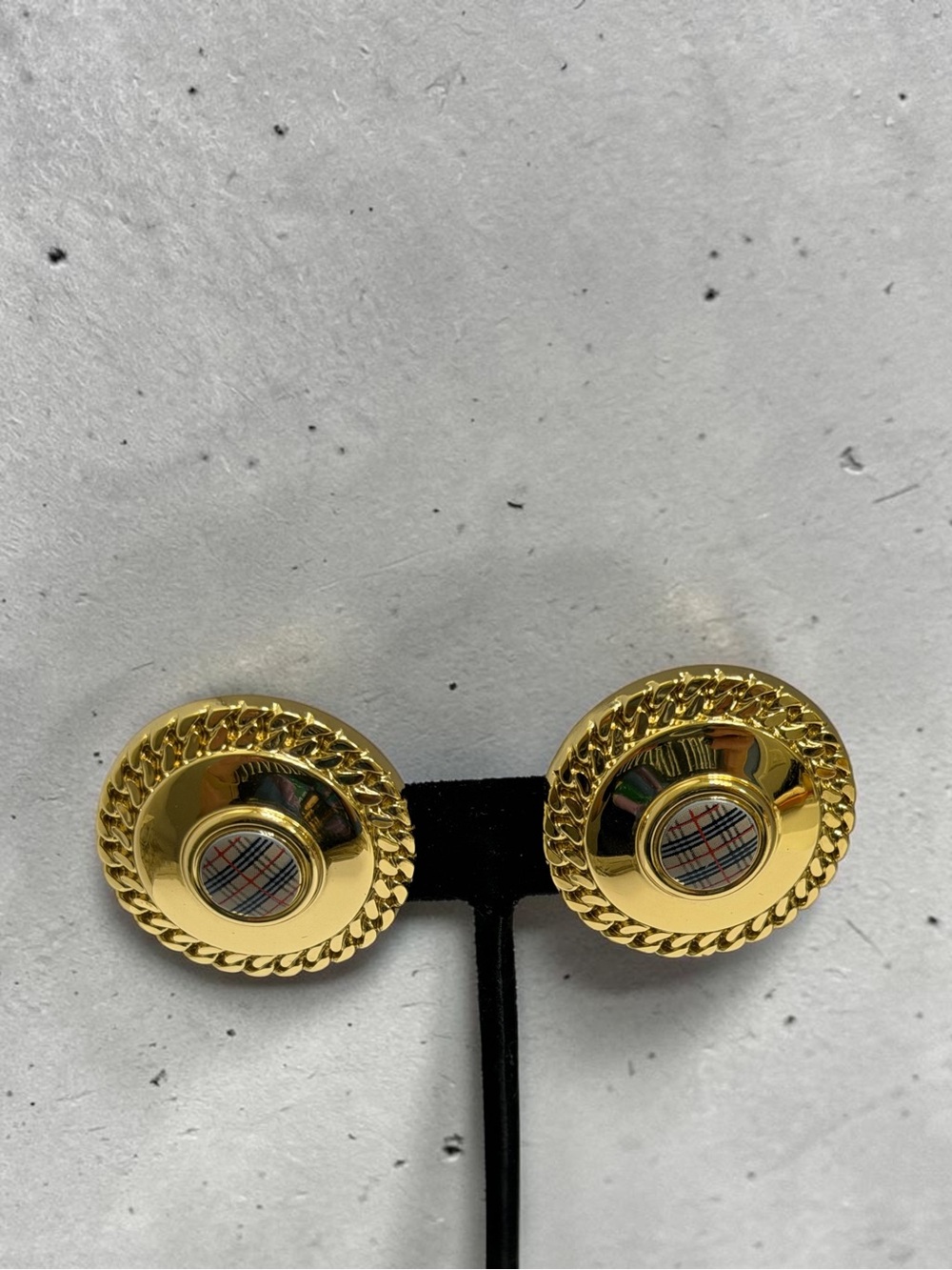 EUC- Vintage Burberry gold-tone clip-on earrings